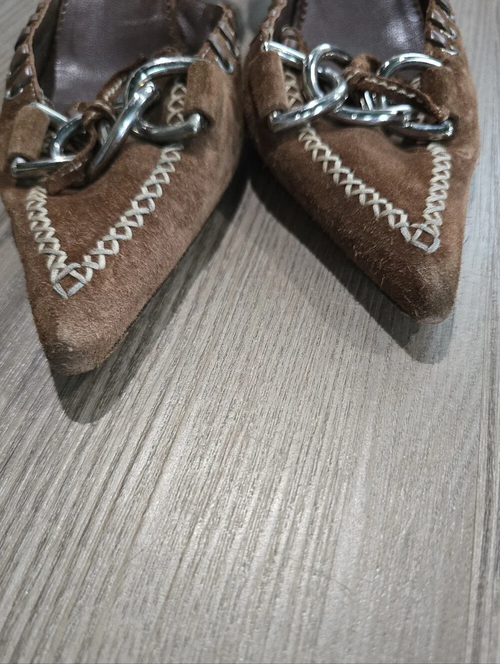 Prada Brown Suede Pointed Chain-Embellished Pumps Vintage - Picture 6 of 10